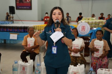 697198115.jpg