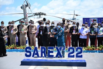 LINE_ALBUM_19865-SAREX2022__0.jpg
