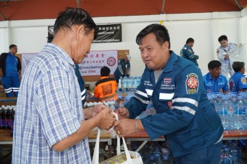 702044014.jpg