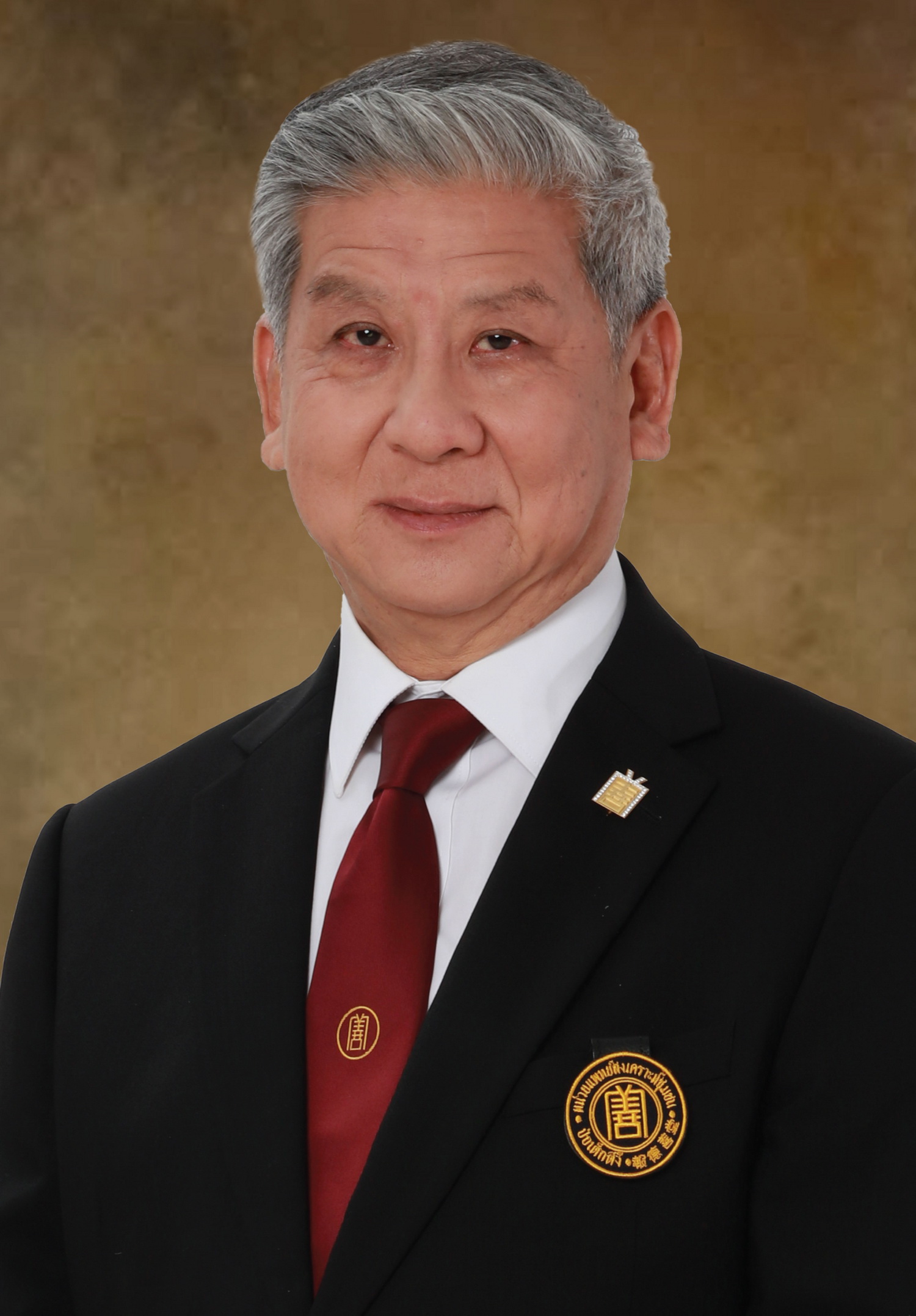 นายจารุรัตน์ คุณัตถานนท์